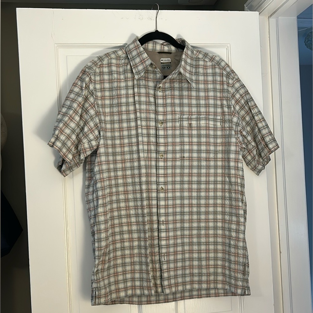 ❌SOLD❌ COLUMBIA Short Sleeve Shirt Size Large